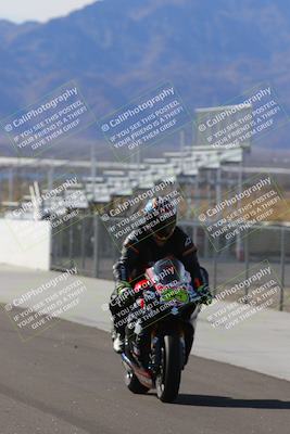 media/Jan-19-2023-Racers Edge (Thu) [[69d0b4dc55]]/B Group/Session 2 (Pit Exit)/